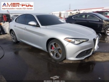 Alfa Romeo Giulia II Sedan 2.0 TBi 280KM 2017 Alfa Romeo Giulia 2017 Alfa Romeo Giulia AWD 2.0 Benzyna 280KM