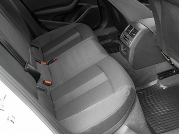 Audi A4 B9 Limousine Facelifting 2.0 35 TFSI 150KM 2023 Audi A4 Limousine PY4086K#A4 35 TFSI mHEV S tronic, zdjęcie 28