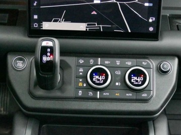 Land Rover Defender IV (L663) 90 3.0D R6 300KM 2025 Defender 110 D300 X-Dynamic HSE 3.0 (300KM) 2025, zdjęcie 8
