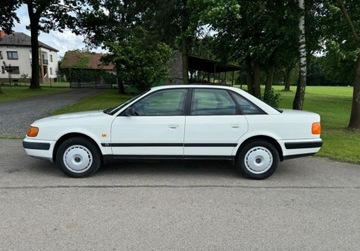 Audi 100 C4 Sedan 2.0 E 115KM 1992 Audi 100 Niski przebieg, oryginalny lakier, Youngtimer 2.0 Benzyna 116KM, zdjęcie 7