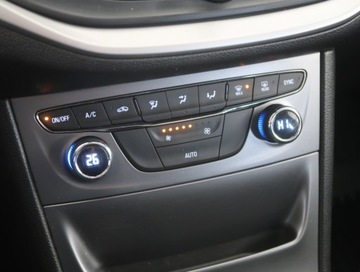 Opel Astra K Hatchback 5d 1.4 Turbo 125KM 2017 Opel Astra 1.4 T, Salon Polska, Klima, zdjęcie 11