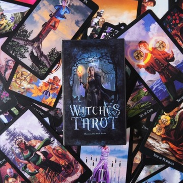 ZESTAW KLASYCZNYCH KART TAROTA- WITCHES TAROT