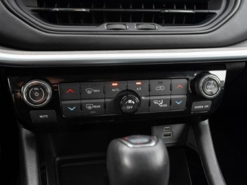 Jeep Compass II SUV Facelifting 1.5 MHEV T4 130KM 2022 Jeep Compass WZ654FR#1.5MHEV Limited pół skóra, zdjęcie 14