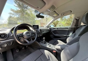 Audi A3 8V Cabriolet 1.6 TDI clean diesel 110KM 2016 Audi A3 Sportback Audi A3 Sportback 1.6 TDI Sport 1.6 Diesel 110KM, zdjęcie 16