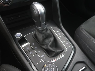 Volkswagen Tiguan II SUV 2.0 TSI 180KM 2018 VW Tiguan 2.0 TSI, Salon Polska, Serwis ASO, 4X4, zdjęcie 11