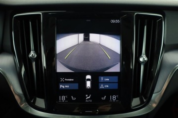 Volvo V60 II  Kombi 2.0 T4 190KM 2020 Volvo V60 T4 2.0, Salon Polska, Automat, Skóra, zdjęcie 13