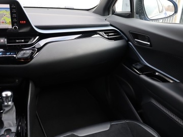 Toyota C-HR I Crossover Facelifting 2.0 Hybrid Dynamic Force 184KM 2019 Toyota C-HR 2.0 Hybrid, Salon Polska, Automat, zdjęcie 7