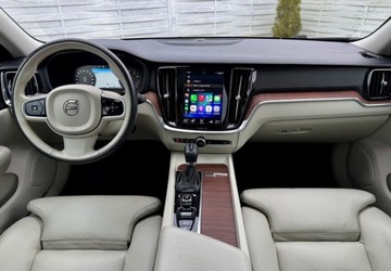 Volvo S60 III Sedan 2.0 T6 310KM 2019 Volvo S60 Volvo S60 T6 AWD Inscription 2.0 Benzyna 310KM, zdjęcie 8