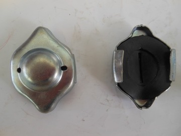 КЛИНОВЫЕ ХРОМИРОВАННЫЕ УПЛОТНИТЕЛИ ОКОН ПЕРЕДНЯЯ ЗАДНЯЯ FSO FIAT 125P