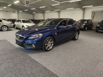 Volvo V40 II Cross Country D3 150KM 2015 Volvo V40 Cross Country Ocean Race, Automat, kamera