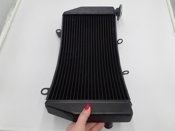 НОВЫЙ РАДИАТОР HONDA ST1300 Pan European 02-17 19010-MCS-305