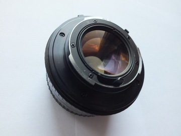 Minolta MD Rokkor 50 мм 1:1,4 – красиво и функционально