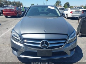 Mercedes Klasa C W205 2019 Mercedes-Benz Klasa C 300 2019 2.0l 2.0 Benzyna 255KM, zdjęcie 5