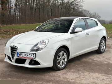 Alfa Romeo Giulietta Nuova II Hatchback 5d 1.4 TB 16v Mair 170KM 2011 Alfa Romeo Giulietta 1.4 TB 16V Multiair Collezione 170KM 2011r, zdjęcie 7