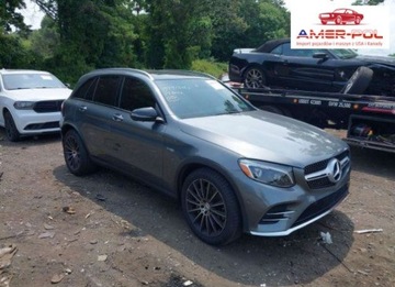 Mercedes GLC C253 2019 Mercedes-Benz GLC 2019, 3.0L, 4x4, 53 AMG, od ubezpieczalni 3.0 Benzyna