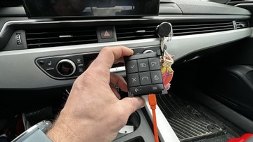 Специальный чехол Yanosik XS. Карман в клетку.