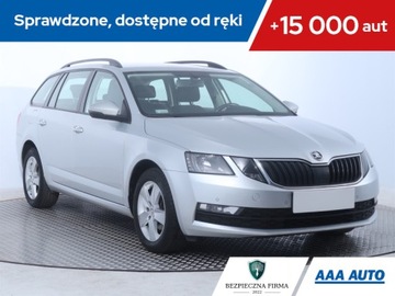 Skoda Octavia III Kombi Facelifting 1.0 TSI 115KM 2019 Skoda Octavia 1.0 TSI, Salon Polska, Klima