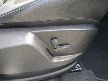 Ford S-Max I Van Facelifting 2.2 Duratorq TDCi DPF 200KM 2013 Ford S-Max 2.2 TDCI Titanium 200KM Klimatronic, zdjęcie 22