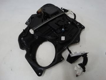 ДВЕРЬ ПЛАСТИКОВАЯ ЗАДНЯЯ ПРАВАЯ MAZDA 3 BP4K-7297X