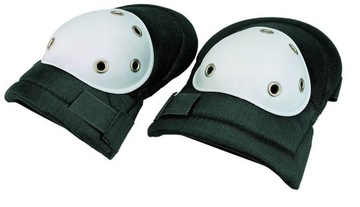 ЗАЩИТНАЯ НАКОЛЕННИКА