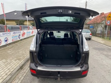 Mazda 5 I 1.8 MZR 115KM 2010 Mazda 5 KLIMATYZACJA KOMPUTER PARKTRONIC EL.SZYBY EL.LUSTERKA 7-MIEJSC HAK, zdjęcie 17