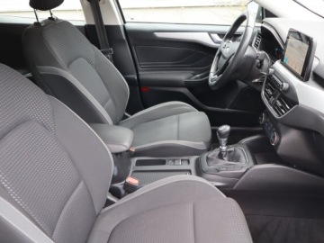 Ford Focus IV Kombi 1.5 EcoBlue 120KM 2019 Ford Focus 1.5 TDCi, Navi, Klima, Tempomat, zdjęcie 8