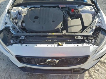 Volvo S60 III 2024 Volvo S60 Plus 2024 2.0L 2.0 Benzyna 247KM, zdjęcie 6