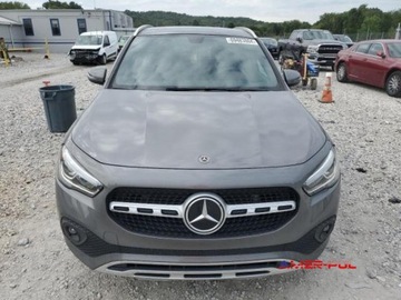 Mercedes GLA II 2021 Mercedes-Benz GLA 2021r., GLA 250 4MATIC, 2.0L 2.0 Benzyna 221KM, zdjęcie 1