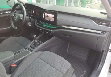 Skoda Octavia IV Liftback 1.5 TSI EVO 150KM 2023 Skoda Octavia Style 1,5 TSI E-Tec 150KM Virtual Grzane FotSerwis ASO Salon, zdjęcie 9