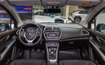 Suzuki SX4 II S-cross Facelifting 1.4 BOOSTERJET 48V SHVS 129KM 2021 Suzuki SX4 S-Cross 1.4 SHVS Comfort Plus 1.4 Benzyna 129KM, zdjęcie 4