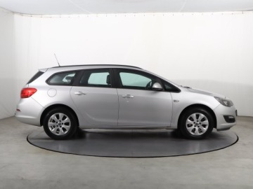 Opel Astra J Sports Tourer Facelifting 1.6 CDTI  136KM 2015 Opel Astra 1.6 CDTI, Salon Polska, Serwis ASO, zdjęcie 5
