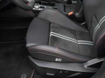 Ford Focus IV Hatchback ST Facelifting 2.3 EcoBoost 280KM 2024 Ford Focus GD4N233#2.3 EcoBoost ST X Pakiet zimowy, zdjęcie 10