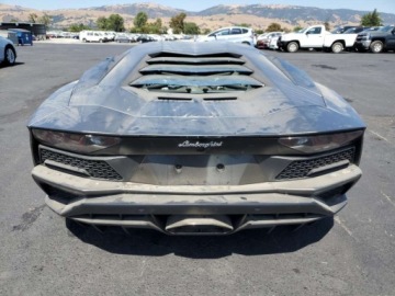 Lamborghini Aventador 2018 Lamborghini Aventador S 2018 6.5l 6.5 Benzyna 730KM, zdjęcie 2