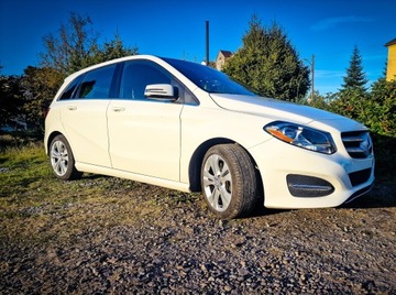 Mercedes Klasa B W246 Sports Tourer Facelifting 2.0 250 211KM 2017 Mercedes B250 2.0 Benzyna 2017r, zdjęcie 3