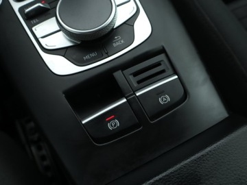 Audi A3 8V Hatchback 3d 1.4 TFSI 125KM 2015 Audi A3 1.4 TFSI, Salon Polska, Navi, Xenon, zdjęcie 16