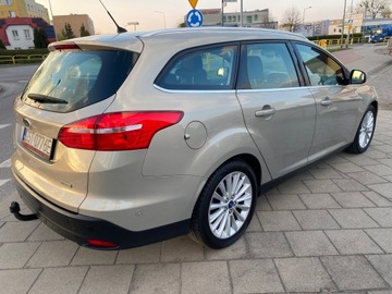 Ford Focus III Kombi Facelifting 1.0 EcoBoost 125KM 2014 navi alu 17&#039; PDC P+T climatronic, zdjęcie 8