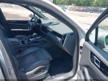 Porsche Cayenne III 2022 Porsche Cayenne Platinum Edition 2022 3.0l 3.0 Benzyna 335KM, zdjęcie 9