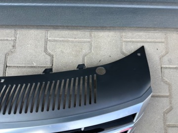 ЛОГОТИП РЕШЕТКИ РАДИАТОРА VW PASSAT CC LIFT 3C8853653A