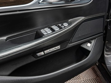 BMW Seria 7 G11-G12 Sedan 750i 450KM 2016 Od ręki - BMW Seria 7 750Li xDrive 450KM, zdjęcie 8