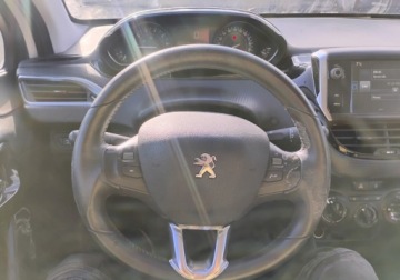 Peugeot 208 I 2016 Peugeot 208 2016r, 1.2Benzyna. Delikatnie uszkodzony prawy przod. Jezdzi., zdjęcie 10