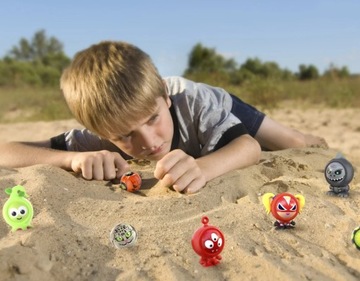 COOL BALLS ИГРА С ФИГУРКАМИ 3 ШАРА + 3 ОДЕЖДЫ ШПАГА-СЮРПРИЗ