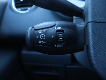 Peugeot 5008 I Minivan 2.0 HDi FAP 150KM 2011 Peugeot 5008 2.0 HDI, 7 miejsc, Klima, zdjęcie 16