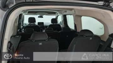 Toyota Proace II 2020 Toyota PROACE CITY VERSO Long 1.5 D-4D Family Long, zdjęcie 17