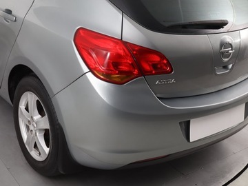 Opel Astra J Hatchback 5d 1.6 Twinport ECOTEC 115KM 2010 Opel Astra 1.6 16V, Klima, Klimatronic,ALU, zdjęcie 17