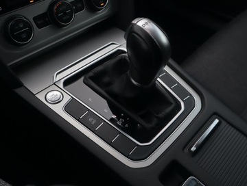 Volkswagen Passat B8 Limousine 2.0 TDI BlueMotion SCR 150KM 2019 VW Passat 2.0 TDI, Salon Polska, Automat, VAT 23%, zdjęcie 23