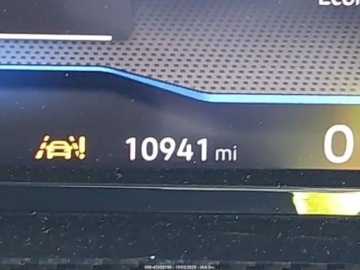 Volkswagen Golf VIII 2023 Volkswagen Golf 2023 r., 2,0L R 2.0T 20TH ANNIVERSARY 2.0 Benzyna 315KM, zdjęcie 6