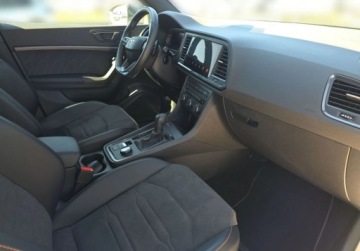Cupra Ateca Crossover Facelifting 1.5 TSI 150KM 2024 Cupra Ateca 1,5TSI 150KM DSG, Elektryczna Klapa Bagaznika, Full Link 1.5, zdjęcie 13