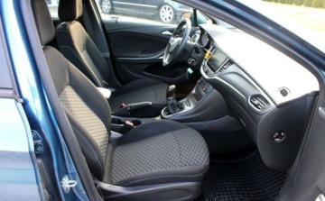 Opel Astra K Hatchback 5d 1.4 Turbo 150KM 2017 Opel Astra 1.4Turbo150KMSewis149tys kmNaviKameraAndroid AutoRok Gwarancji, zdjęcie 4