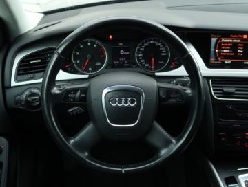 Audi A4 B8 Avant 2.0 TFSI 180KM 2009 Audi A4 2.0 TFSI, Automat, Navi, Klima, zdjęcie 19