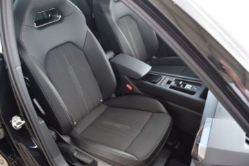 Cupra Leon II Hatchback 1.5 eTSI MHEV 150KM 2023 Cupra Leon SalonPL 150KM eTSI Kubelki Matrix BeatsAudio Ambiente 1.5 150KM, zdjęcie 34